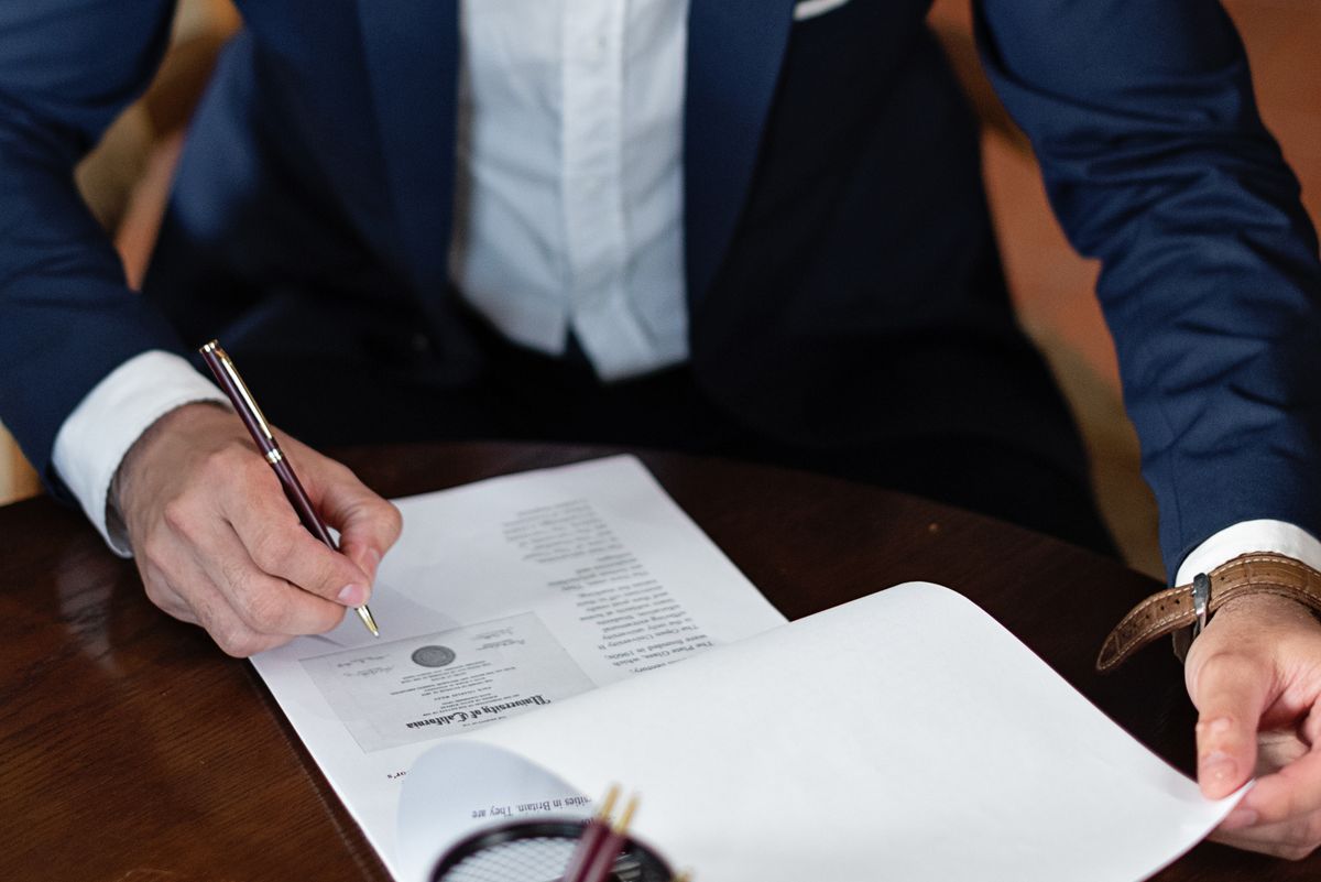 Why Legal Firms Need A Reliable Translation Agency